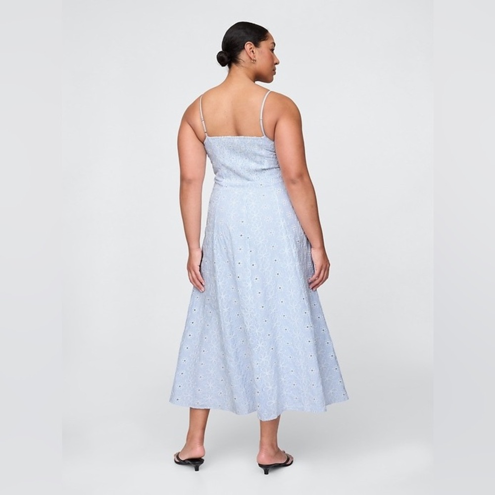 NEW! GAP Blue Stripe Eyelet V-Neck Midi Dress - Size Small #741483 🕹️ - Picture 3 of 4